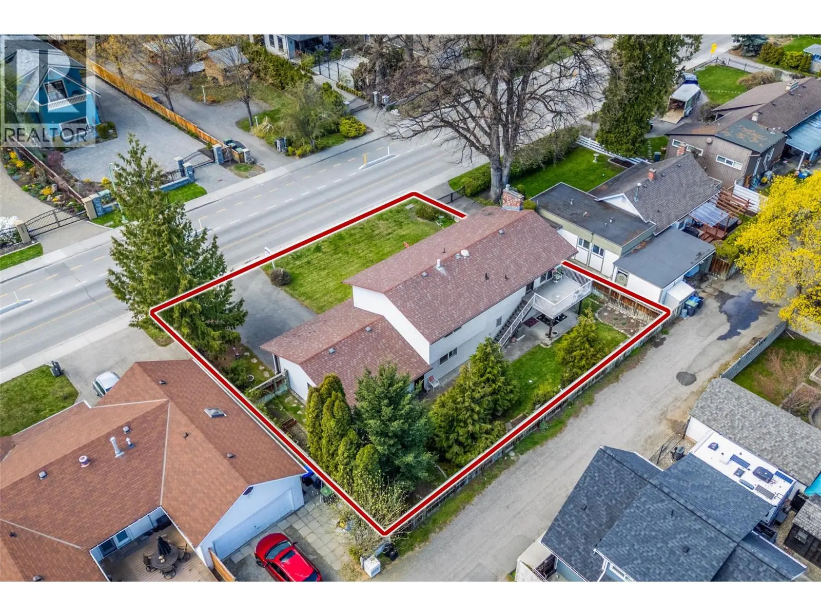 2681 Abbott Street. Kelowna, British Columbia