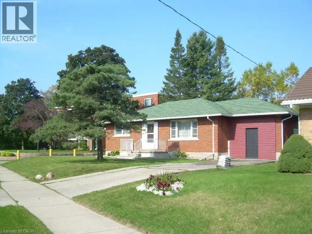 160 Erb Street E, Waterloo