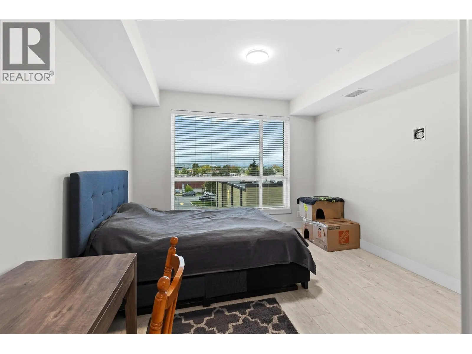 1925 Enterprise Way Unit# 311. Kelowna, British Columbia