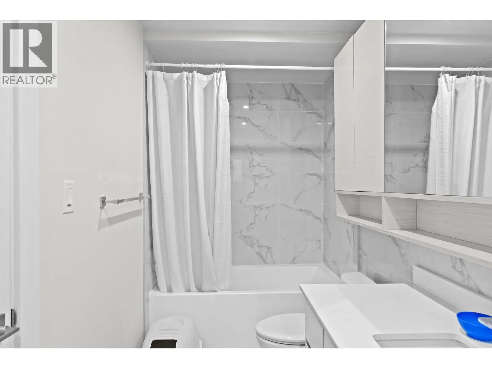 1925 Enterprise Way Unit# 311. Kelowna, British Columbia