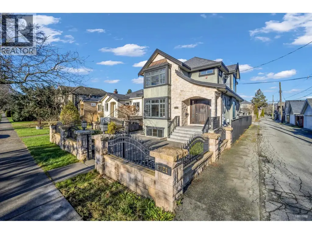 2721 W 21 Avenue, Vancouver