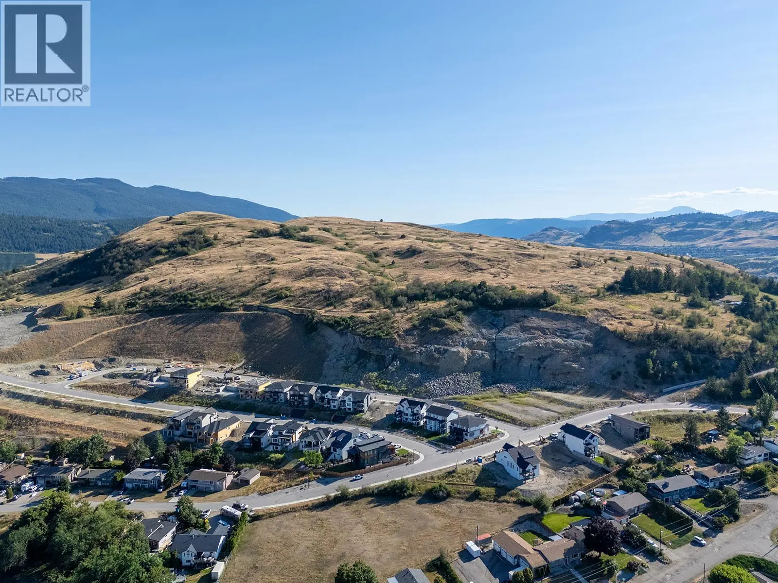 457 Morningview Drive. Coldstream, British Columbia
