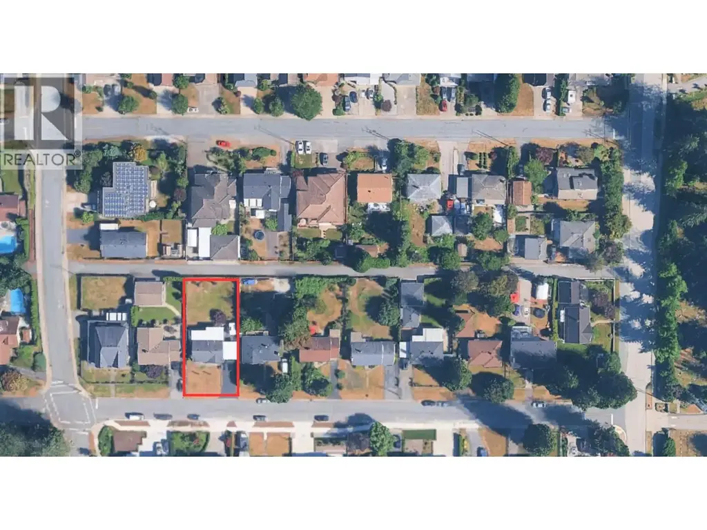 705 Ivy Avenue, Coquitlam