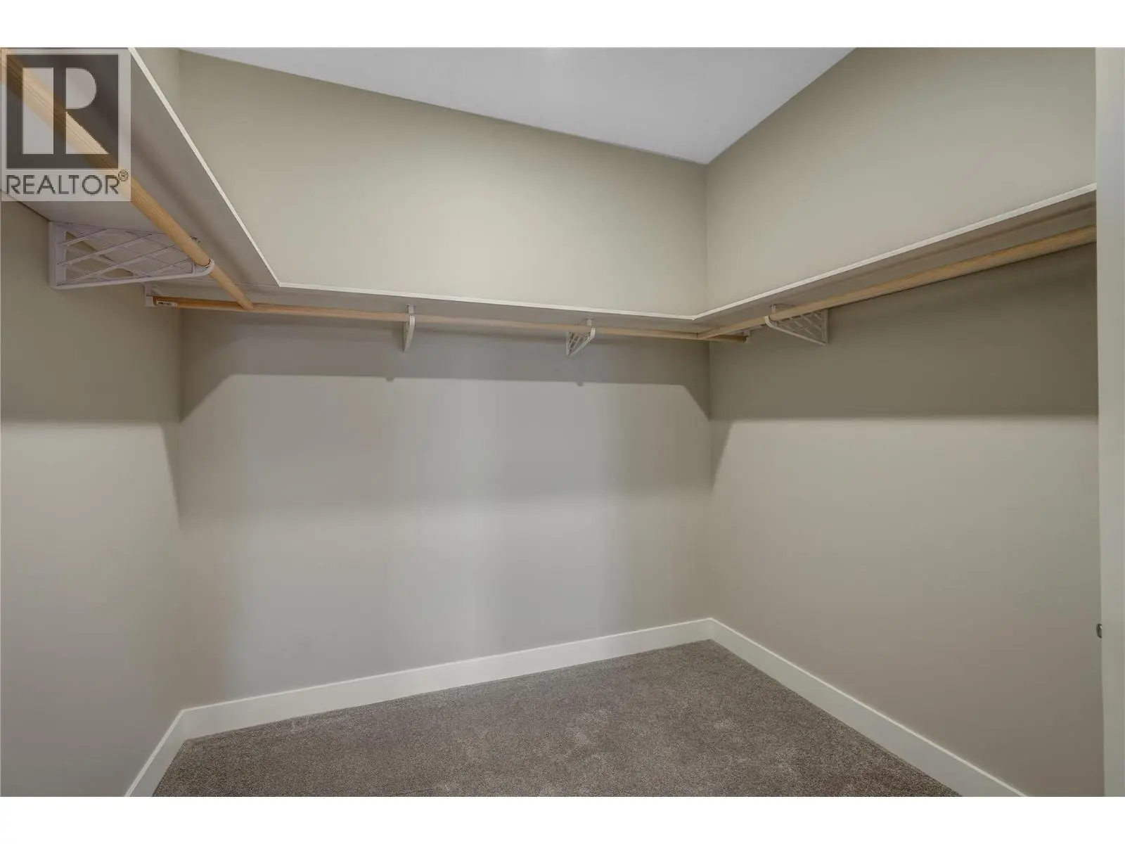 5640 51st Street Unit# 406. Osoyoos, British Columbia