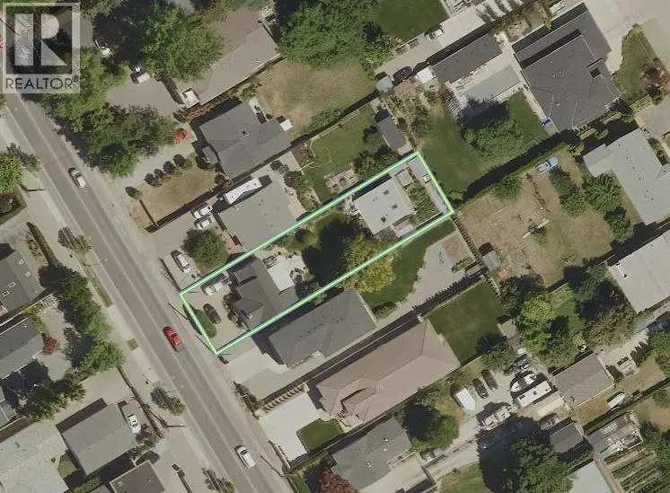 3547 Lakeshore Road. Kelowna, British Columbia
