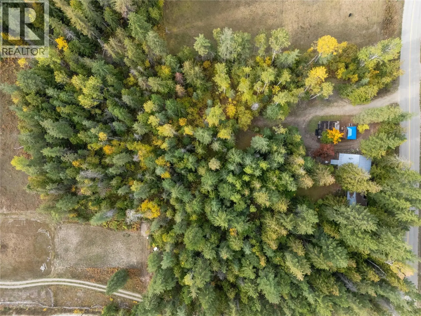 4540 Eagle Bay Road. Eagle Bay, British Columbia