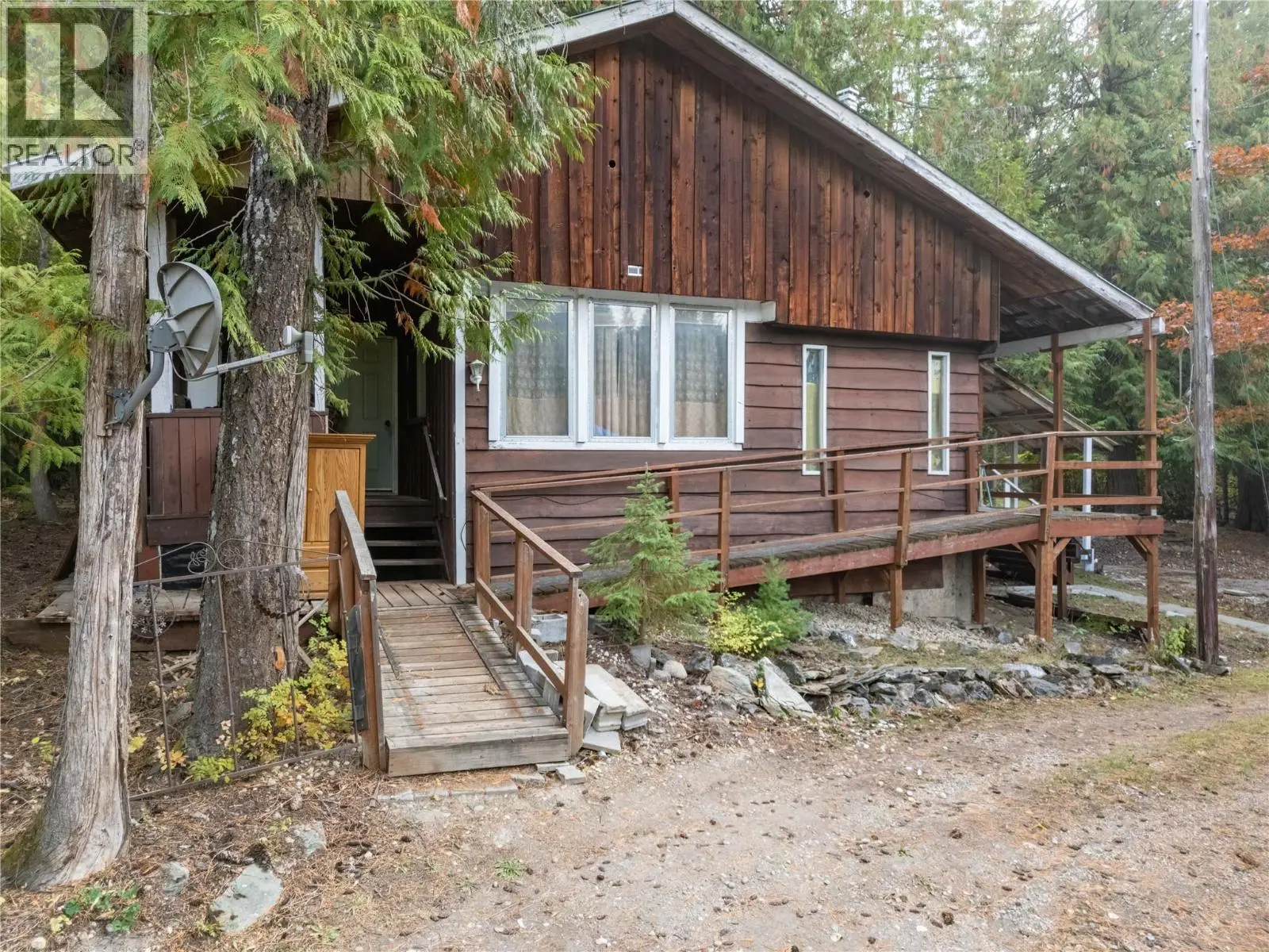 4540 Eagle Bay Road. Eagle Bay, British Columbia