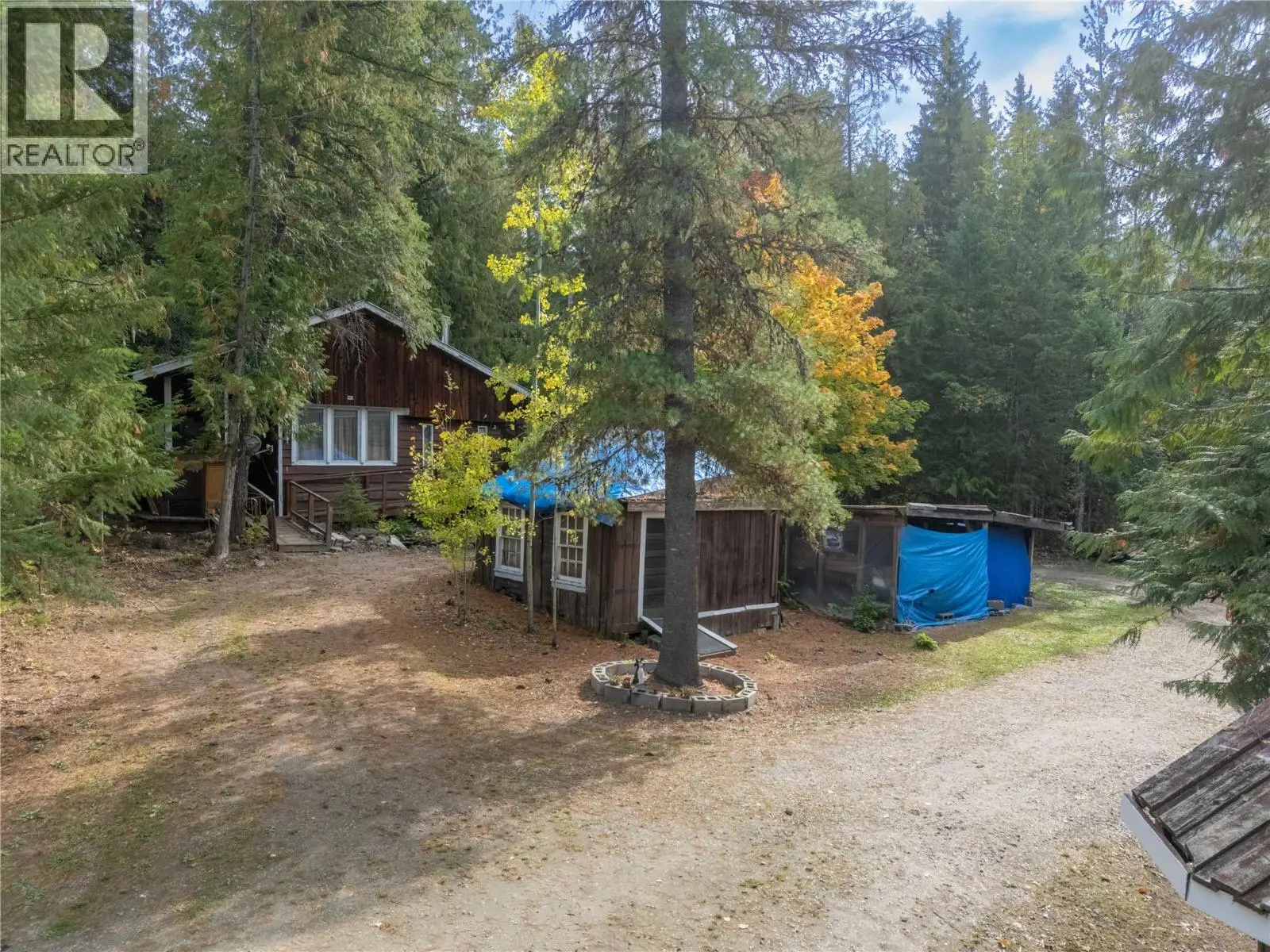 4540 Eagle Bay Road. Eagle Bay, British Columbia