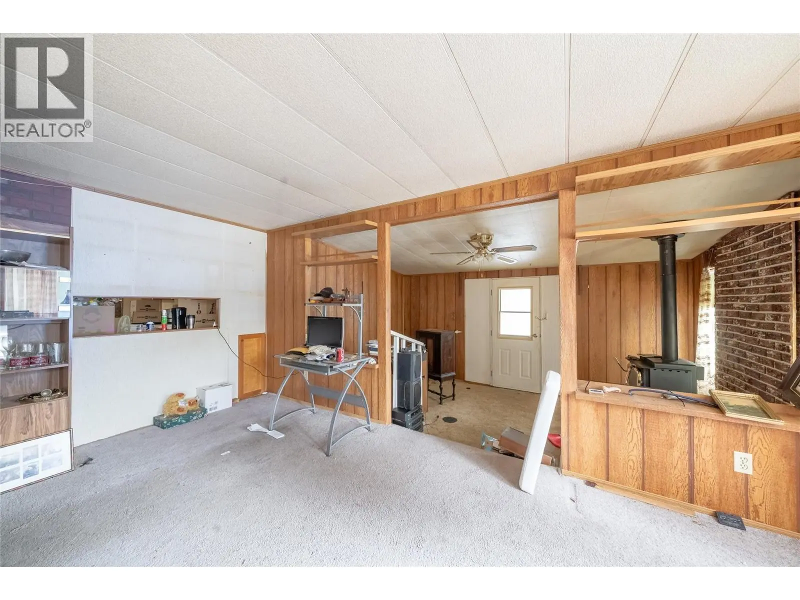 4540 Eagle Bay Road. Eagle Bay, British Columbia