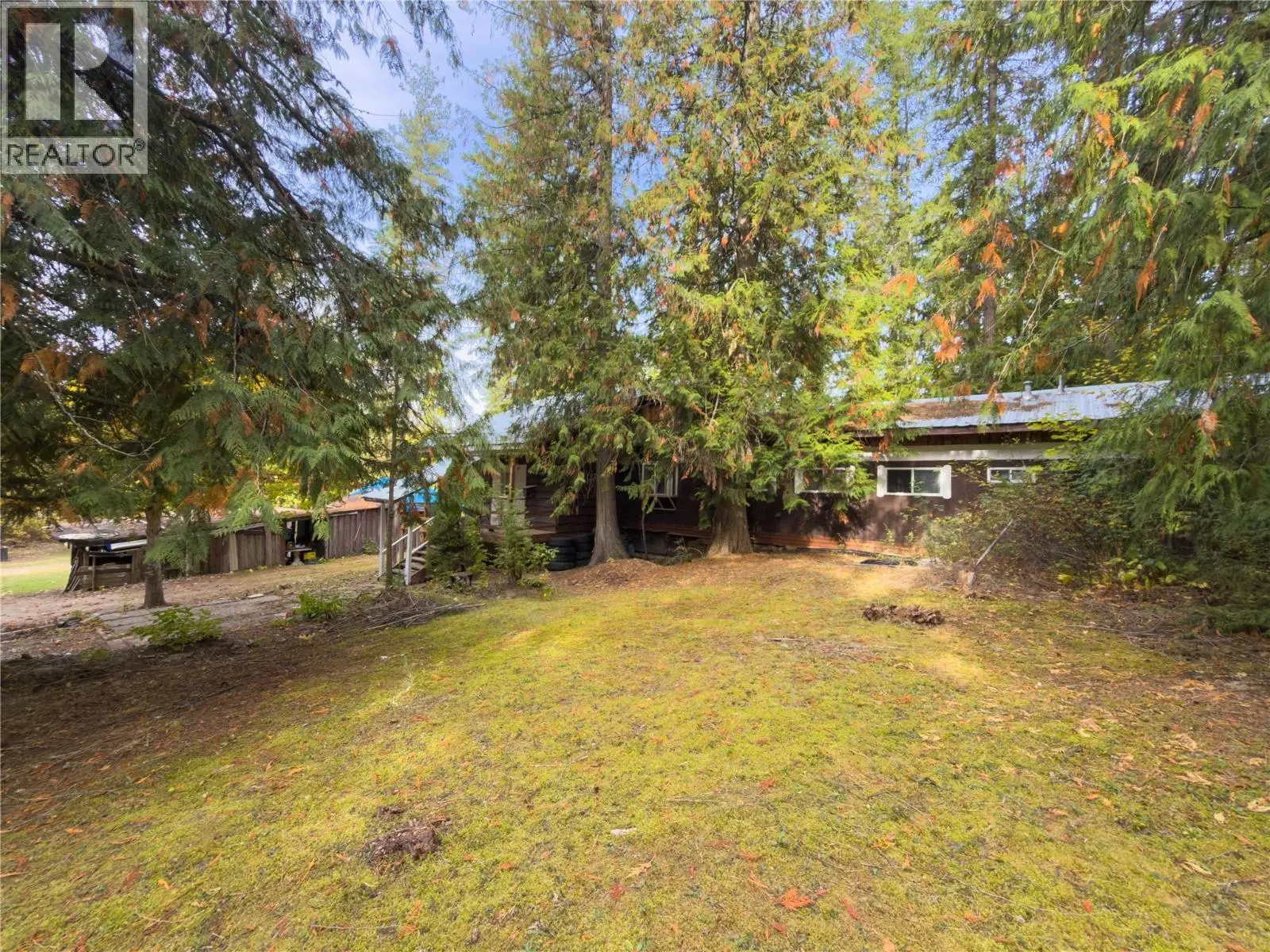 4540 Eagle Bay Road. Eagle Bay, British Columbia