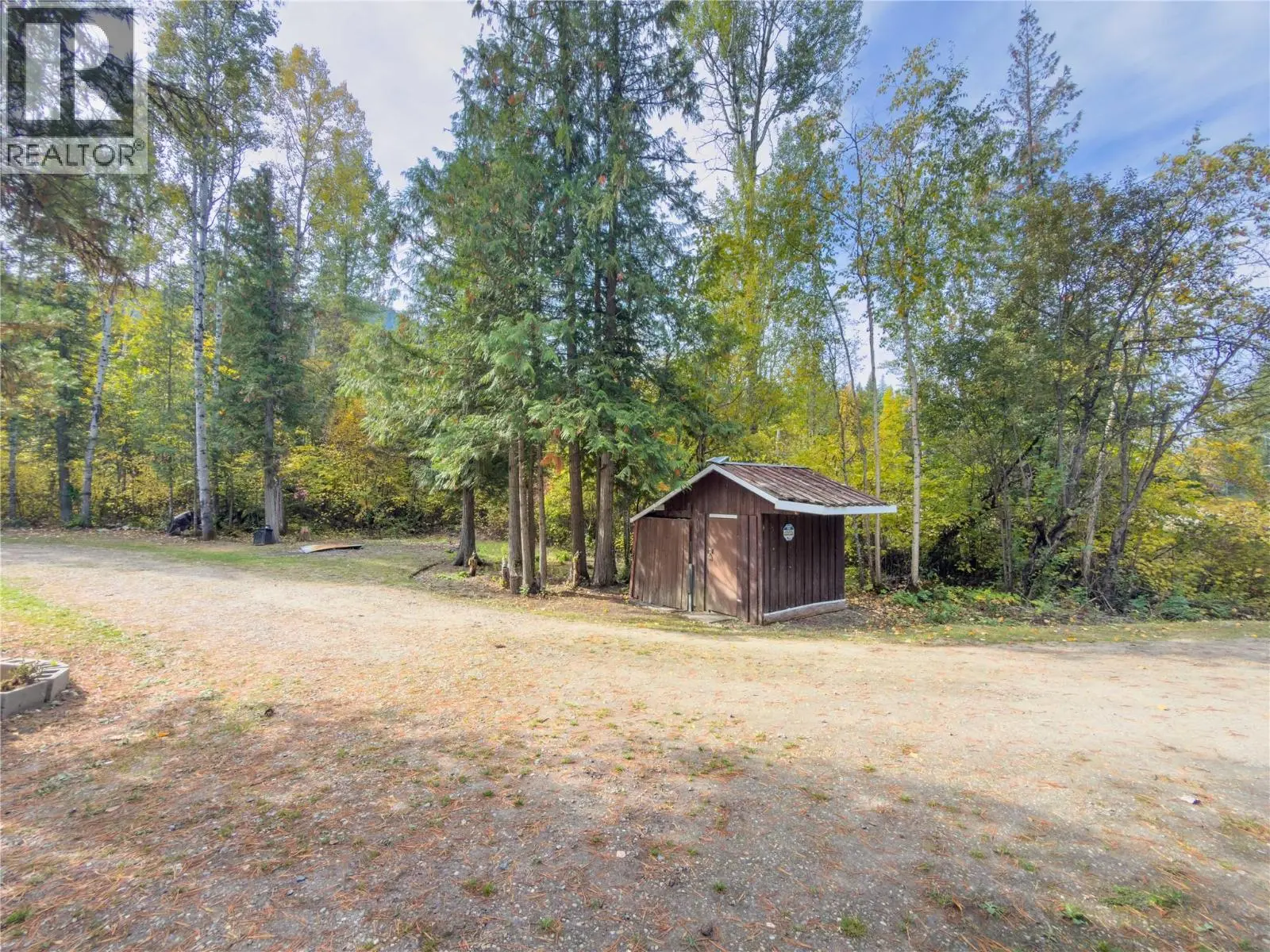 4540 Eagle Bay Road. Eagle Bay, British Columbia