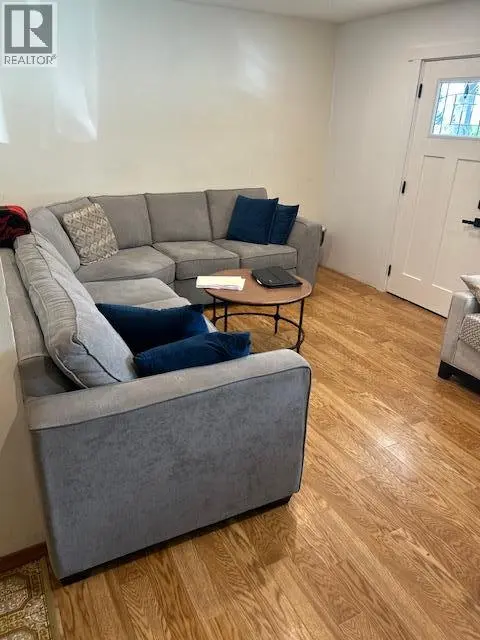 3537 Lakeshore Road. Kelowna, British Columbia