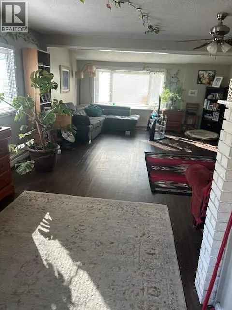 3531 Lakeshore Road. Kelowna, British Columbia