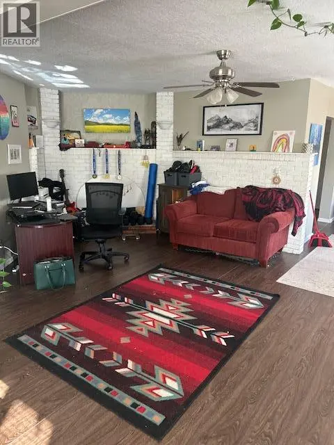 3531 Lakeshore Road. Kelowna, British Columbia