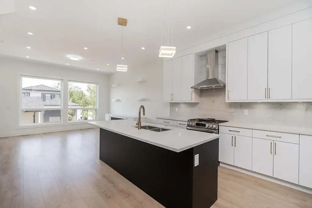 20535 74b Avenue, Langley