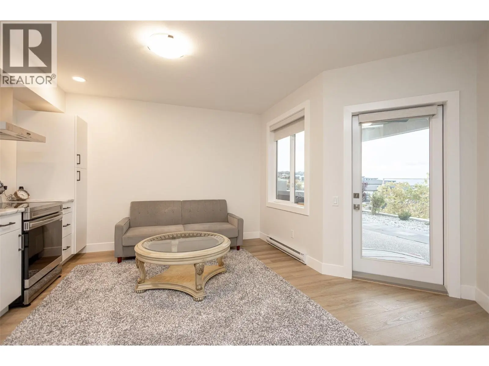 2118 Ryegrass Road. Kelowna, British Columbia