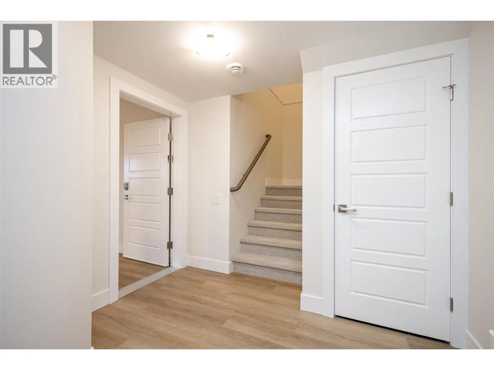 2118 Ryegrass Road. Kelowna, British Columbia