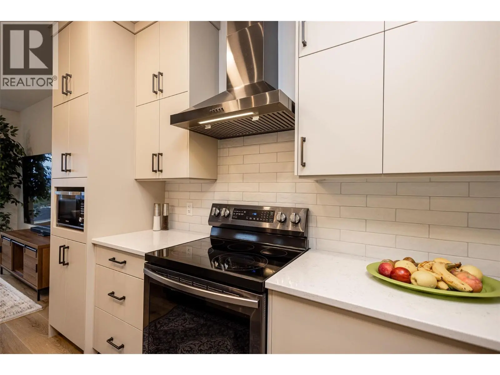 2118 Ryegrass Road. Kelowna, British Columbia