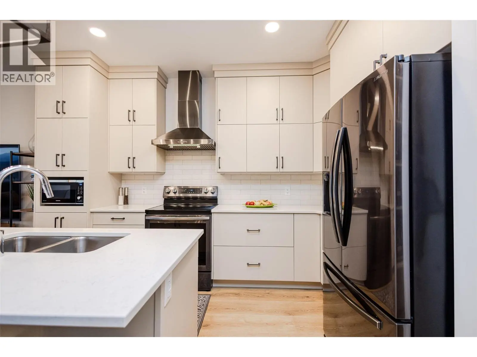 2118 Ryegrass Road. Kelowna, British Columbia