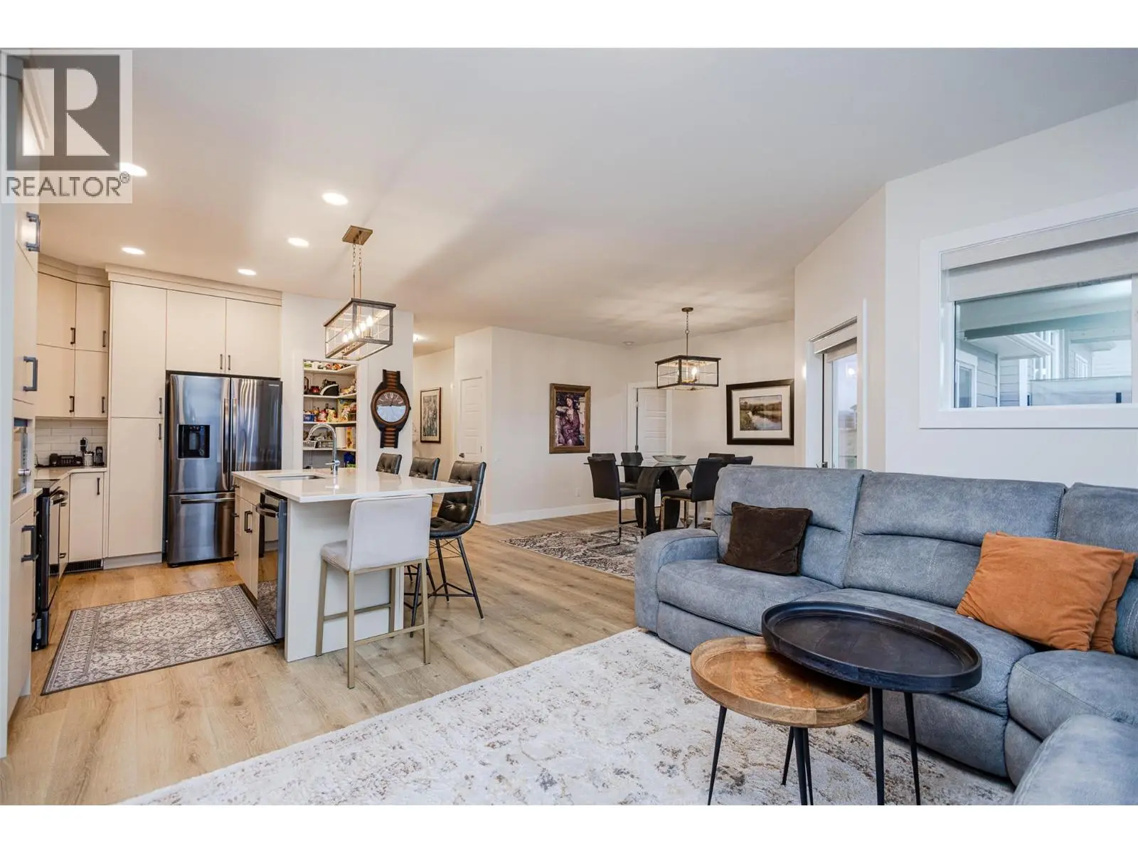 2118 Ryegrass Road. Kelowna, British Columbia