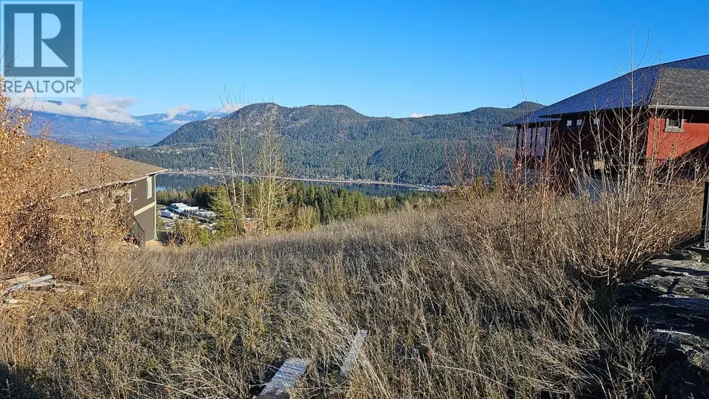 2616 Highland Drive, Blind Bay