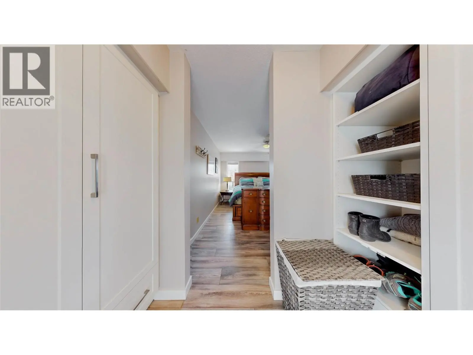 6940 Mountainview Drive. Oliver, British Columbia