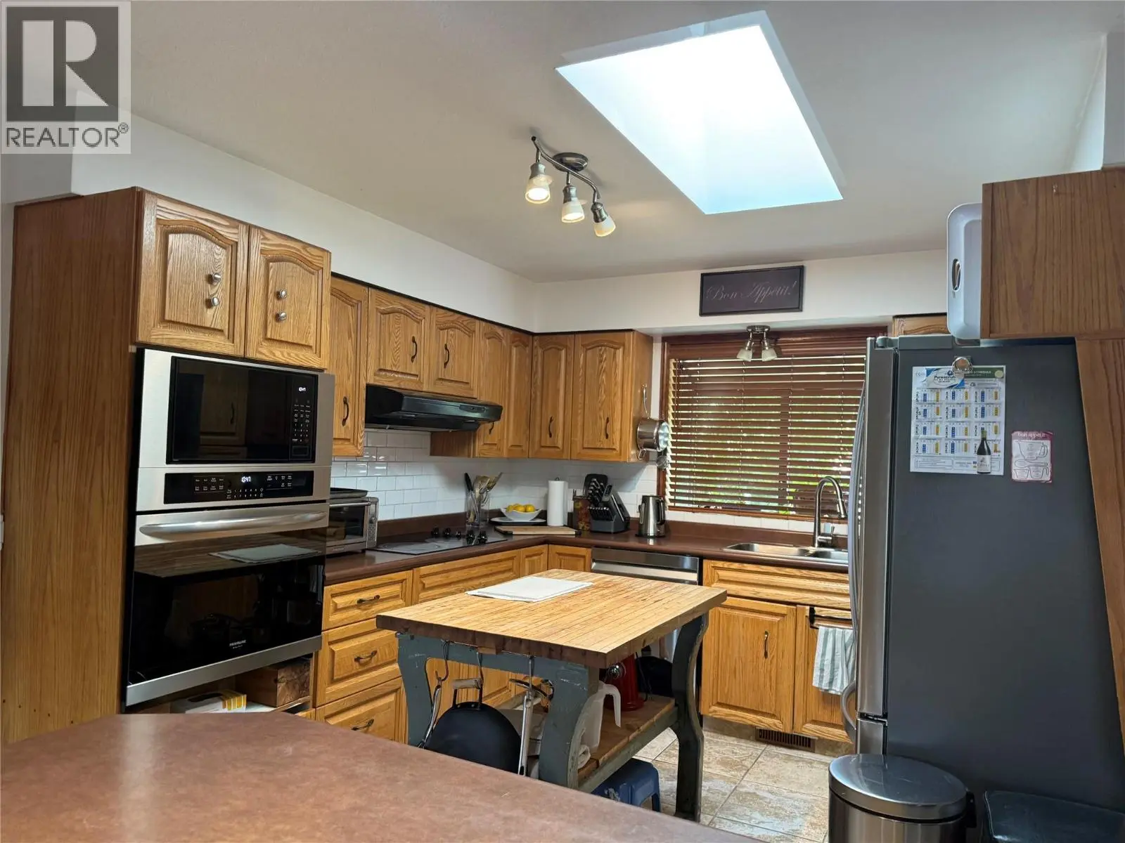 6940 Mountainview Drive. Oliver, British Columbia
