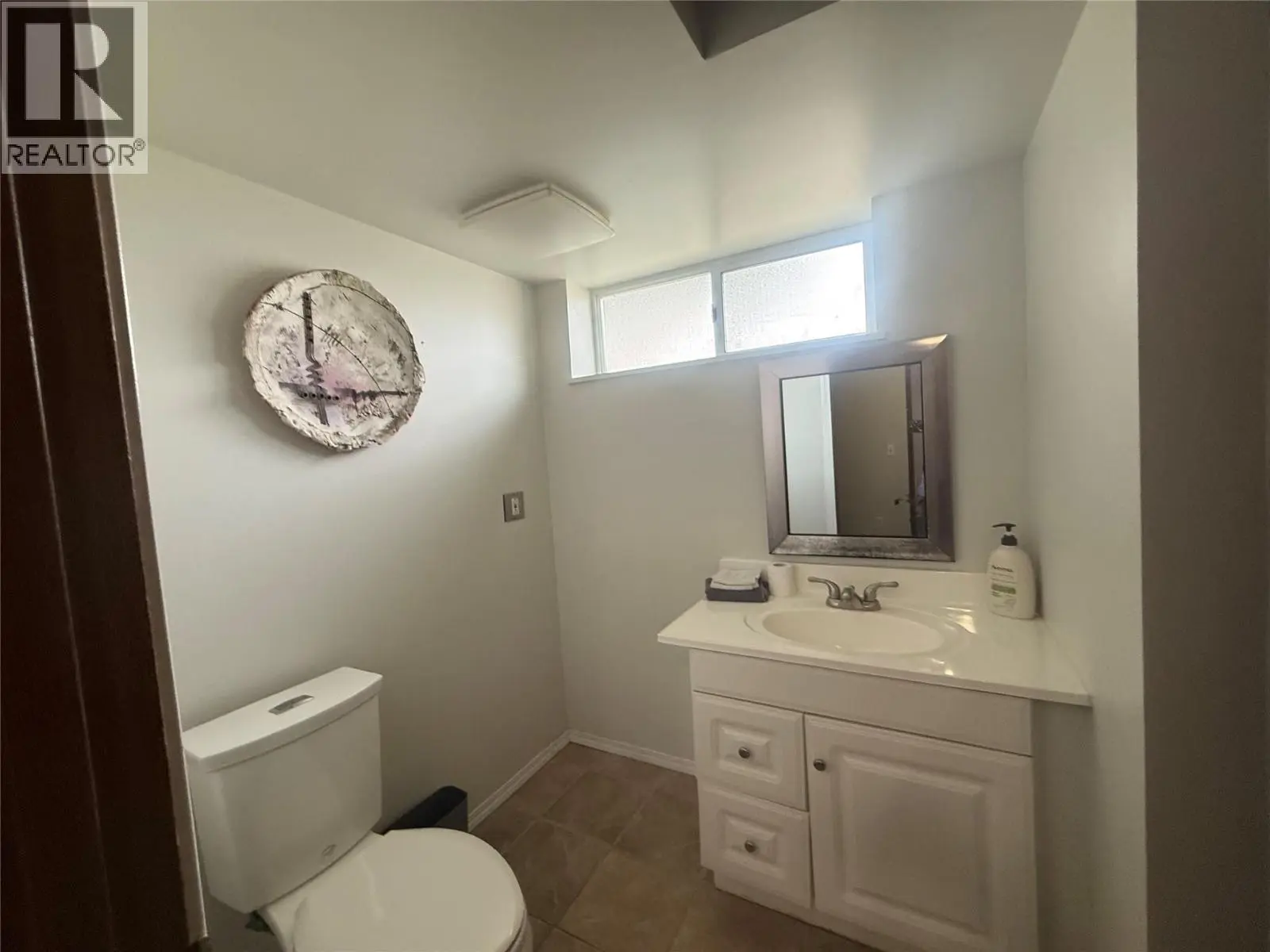 6940 Mountainview Drive. Oliver, British Columbia