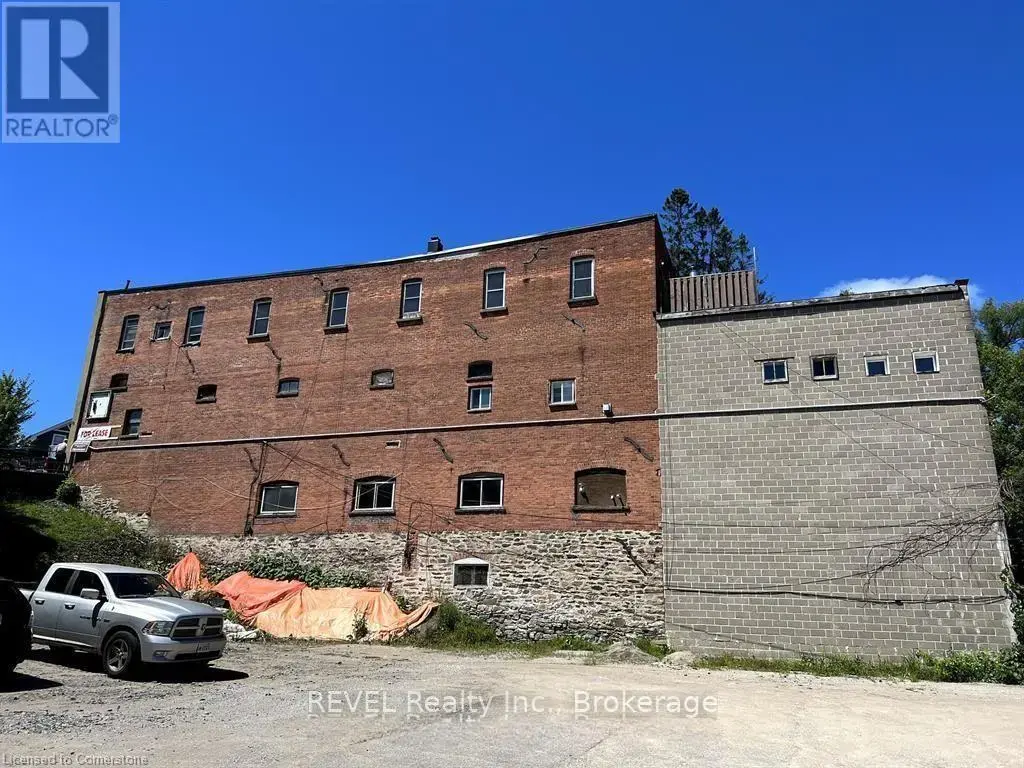 75 Manitoba Street, Bracebridge