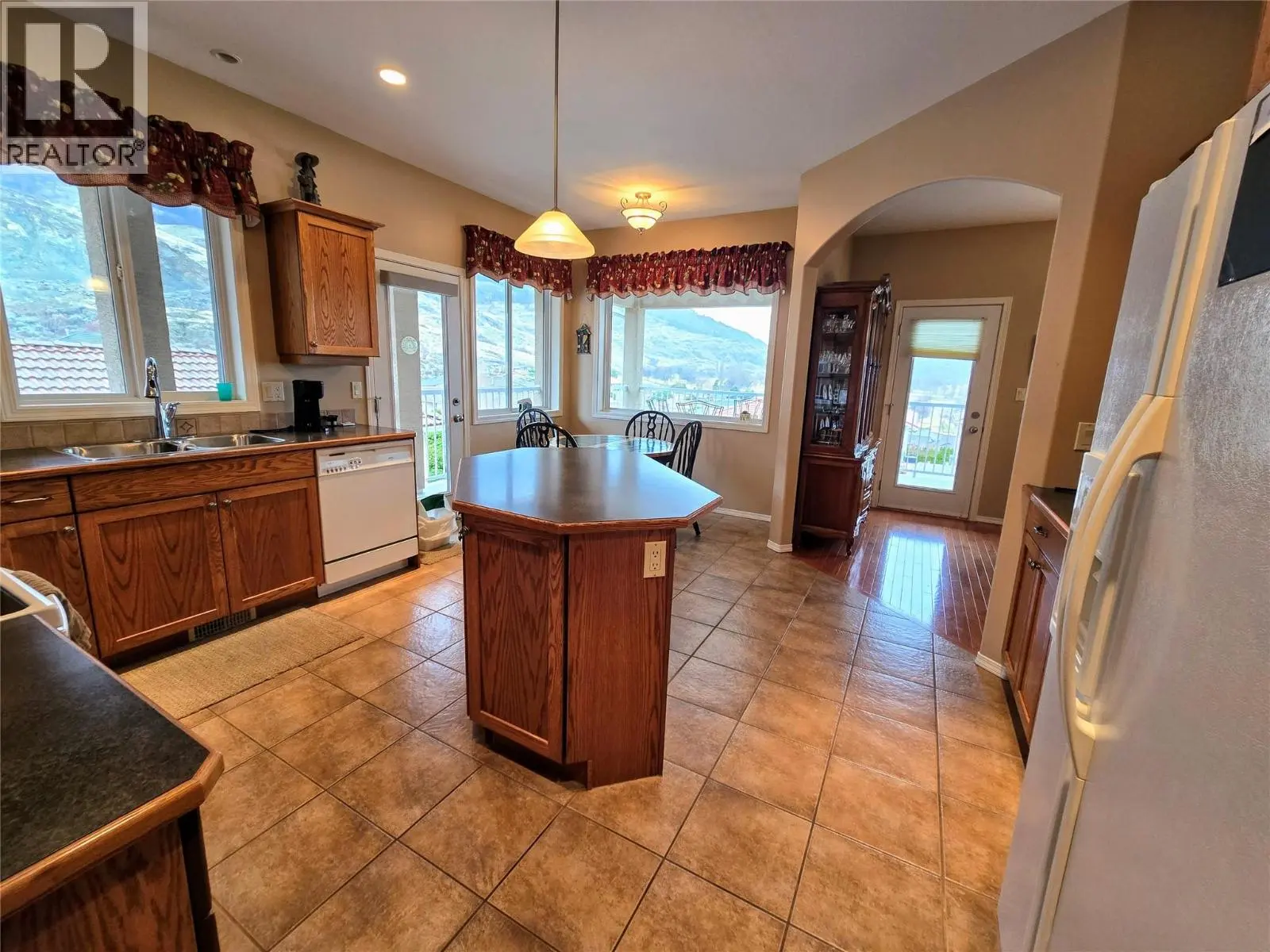 11908 La Costa Lane. Osoyoos, British Columbia