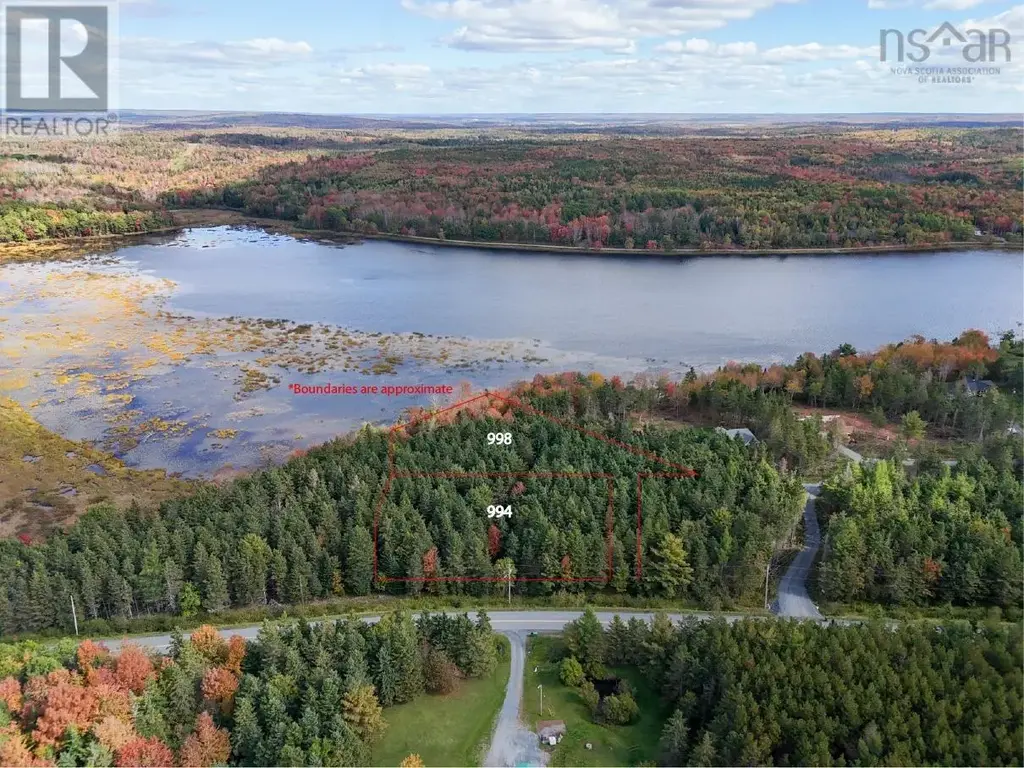 998 Lake Egmont Road, Lake Egmont