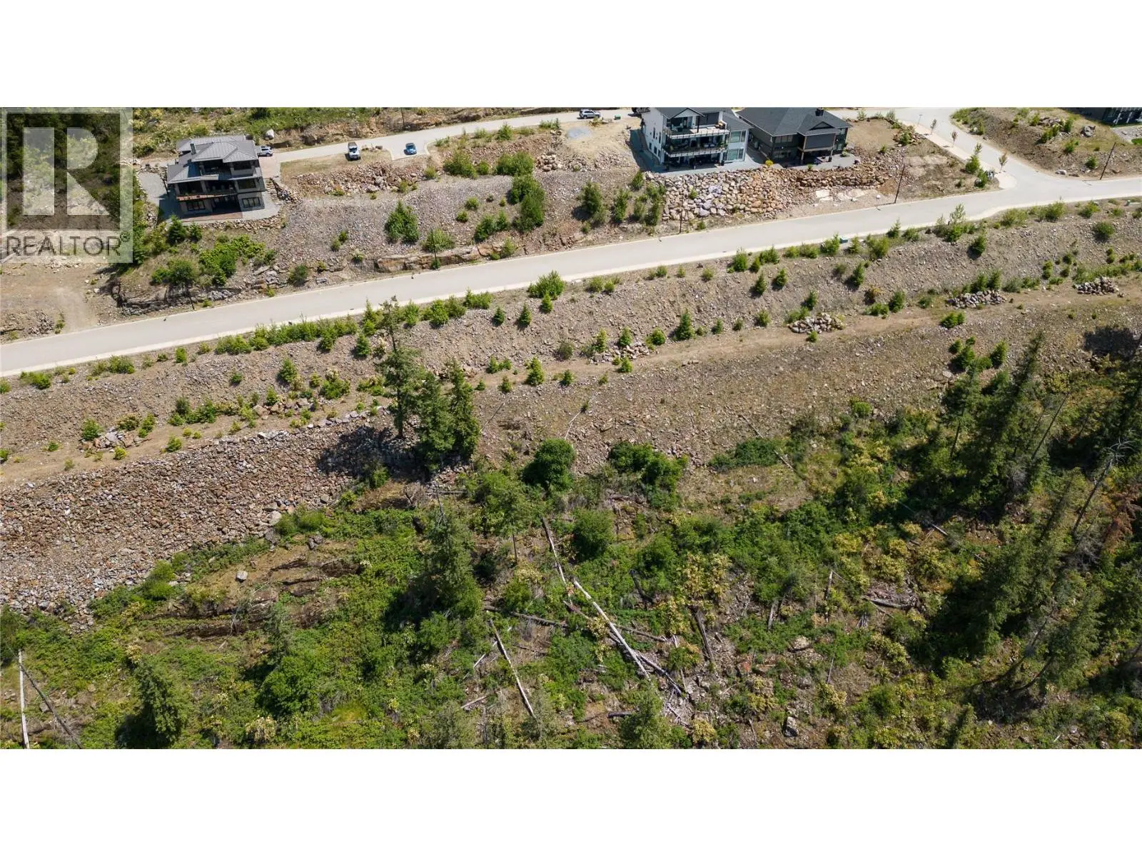 262 Bayview Drive. Sicamous, British Columbia