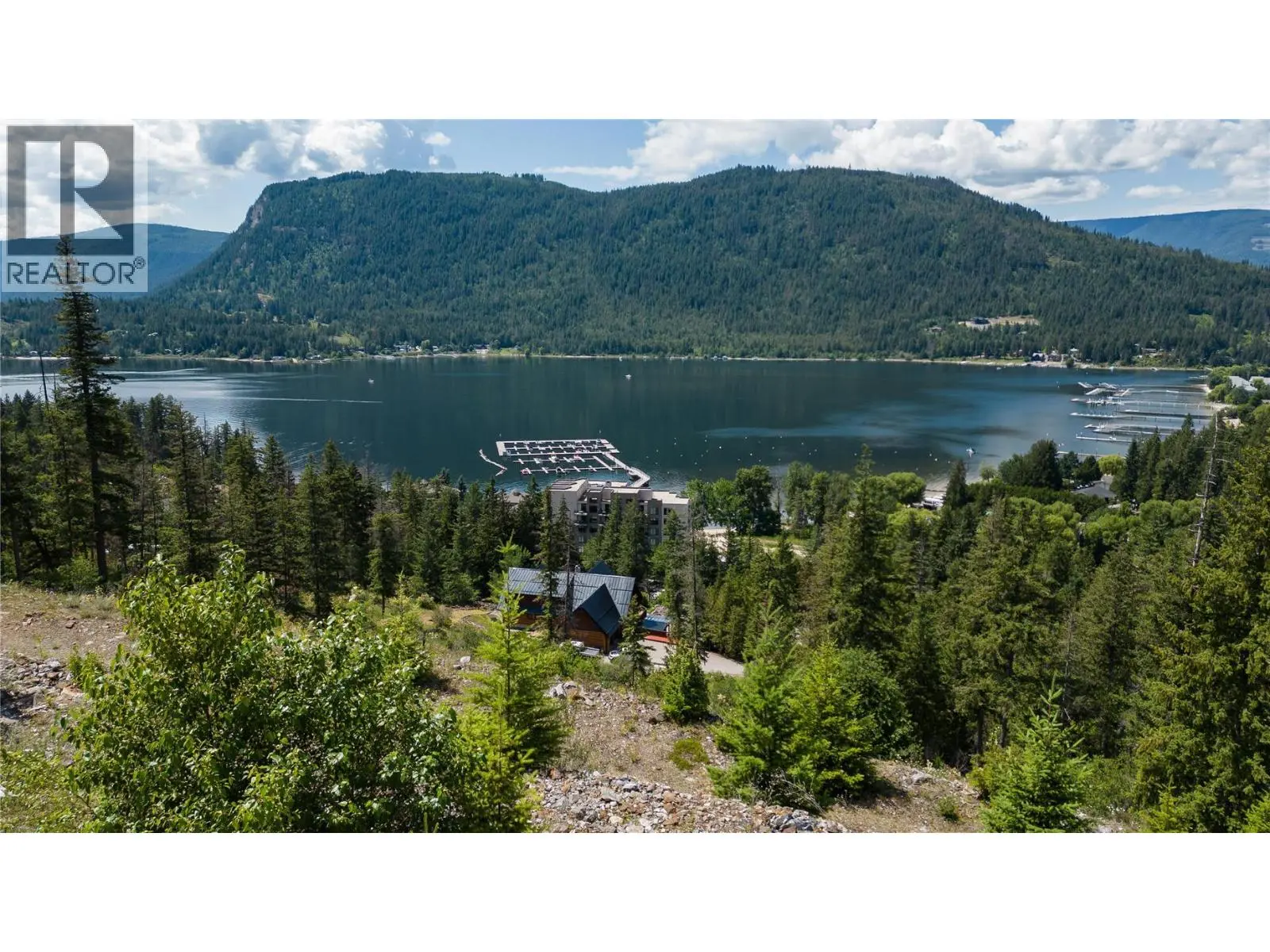 262 Bayview Drive. Sicamous, British Columbia