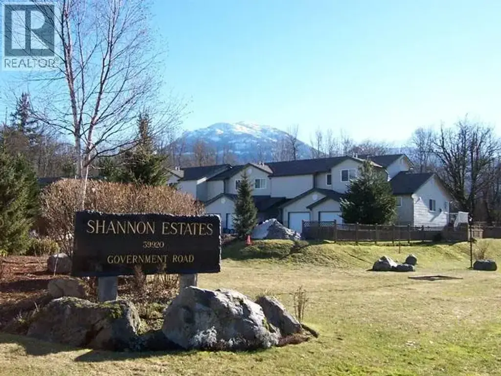 34 39920 Government Road, Squamish