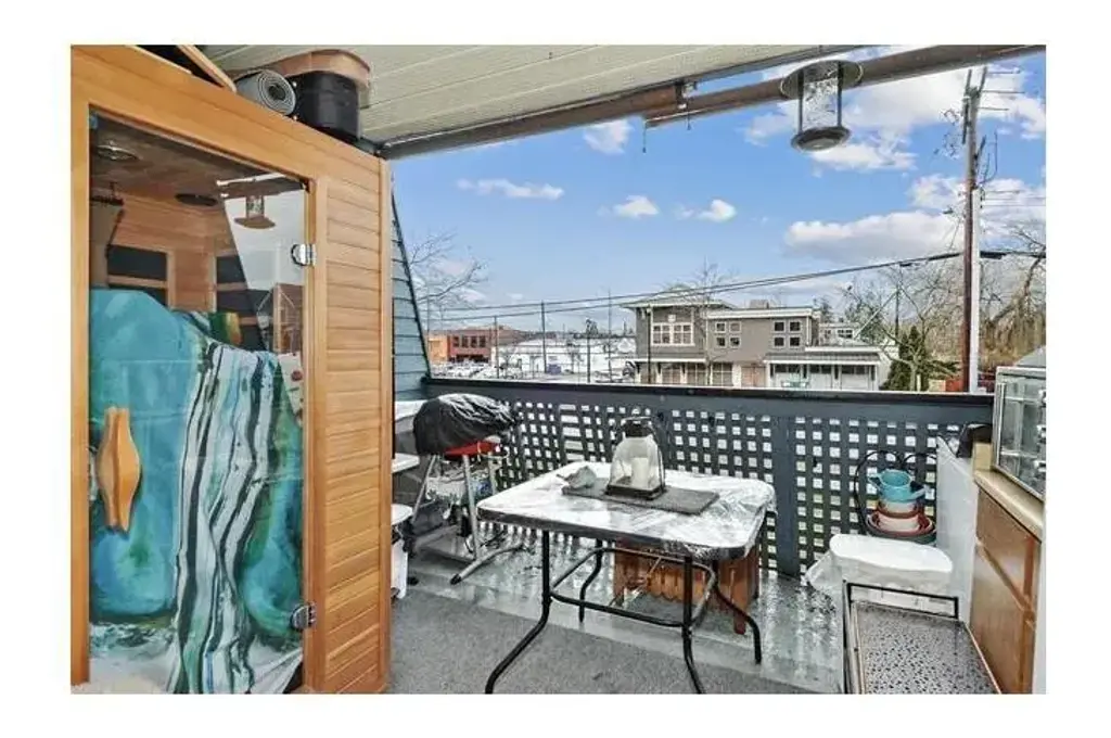 105 17661 58a Avenue, Surrey