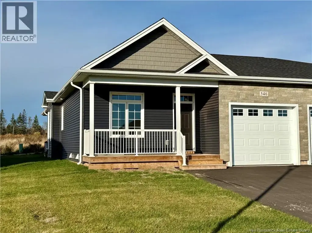 546 Royal Oaks Boulevard, Moncton