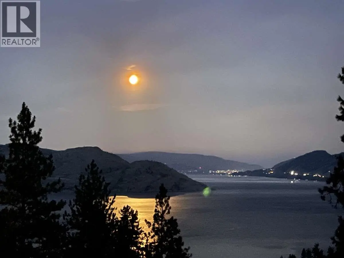 5918 Ehlers Road. Peachland, British Columbia