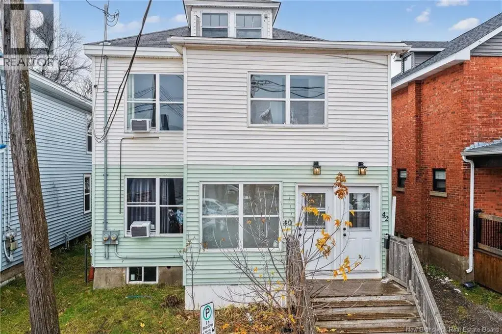 40-42 Harris, Moncton