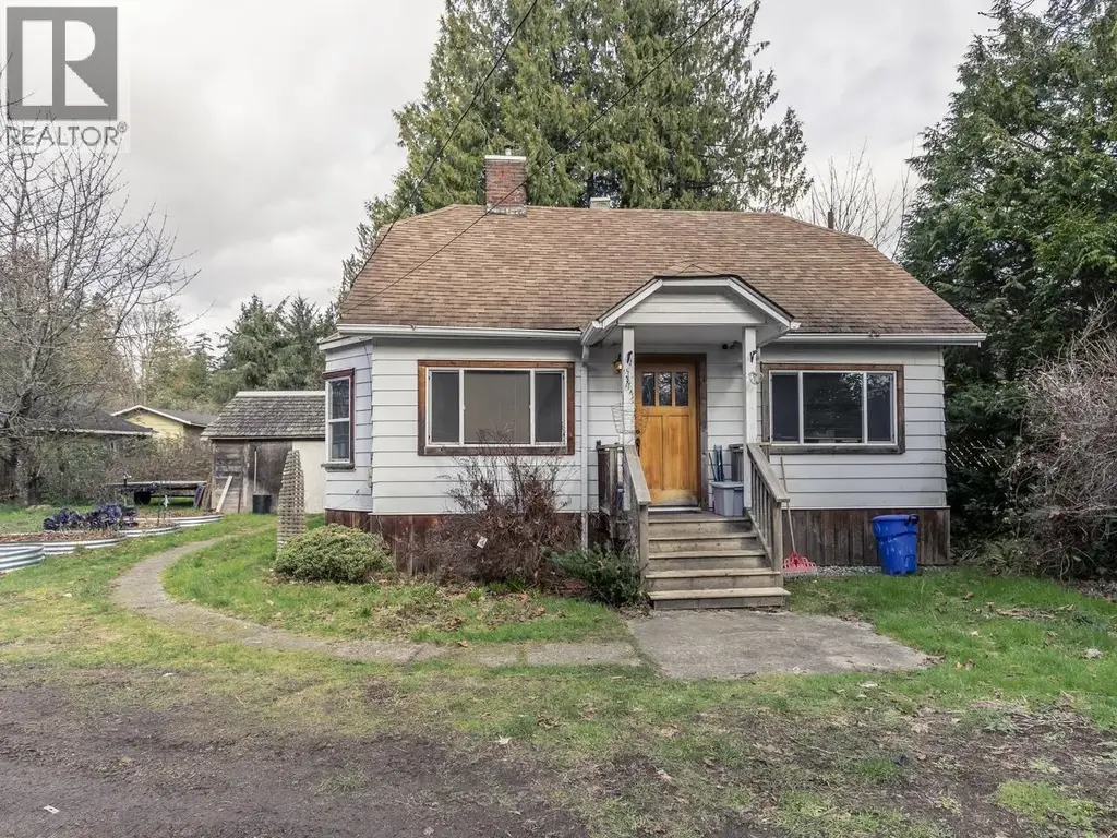 4404 Sunshine Coast Highway, Sechelt