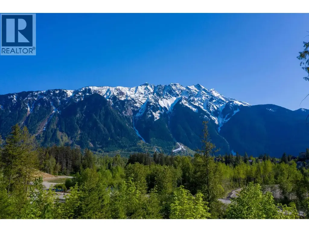 7620 Seven O'clock Drive, Pemberton