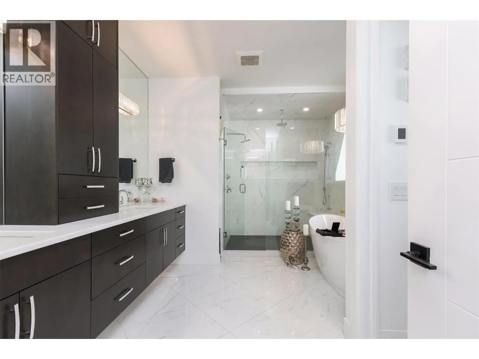 1584 Malbec Place. West Kelowna, British Columbia