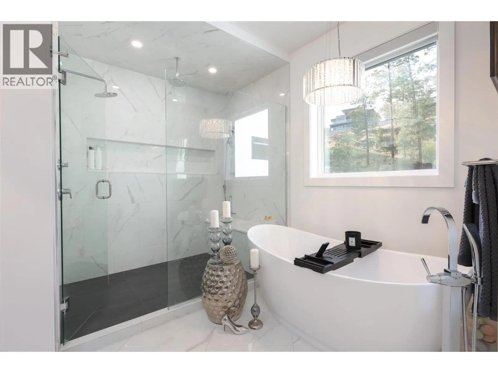 1584 Malbec Place. West Kelowna, British Columbia