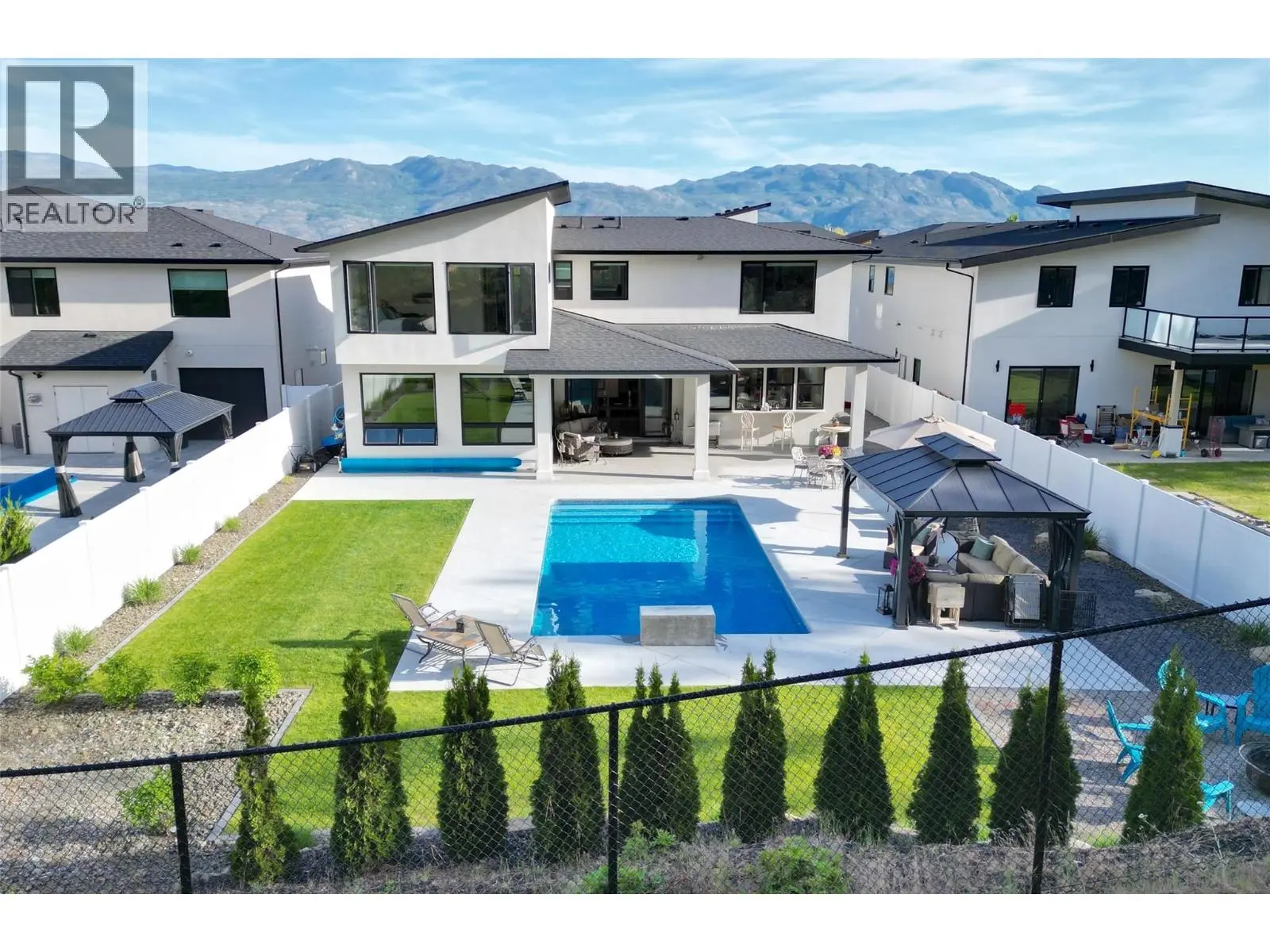 1584 Malbec Place. West Kelowna, British Columbia