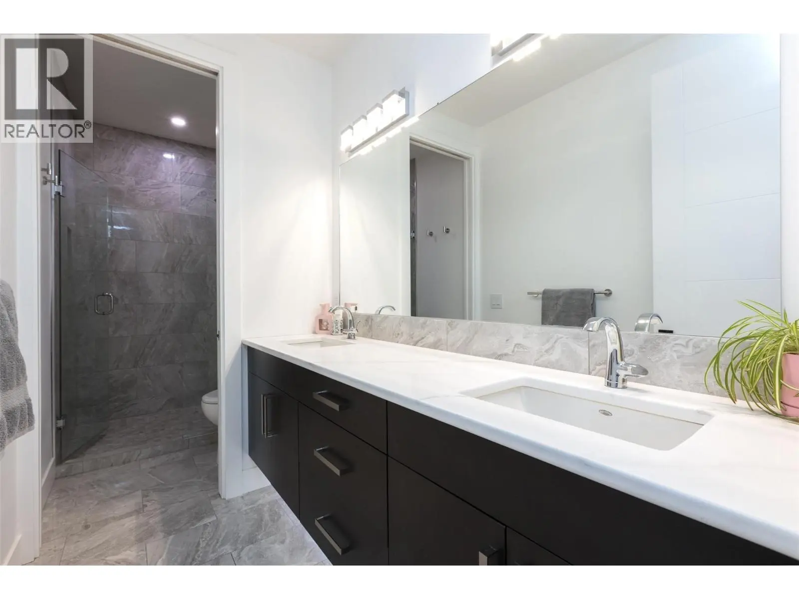 1584 Malbec Place. West Kelowna, British Columbia