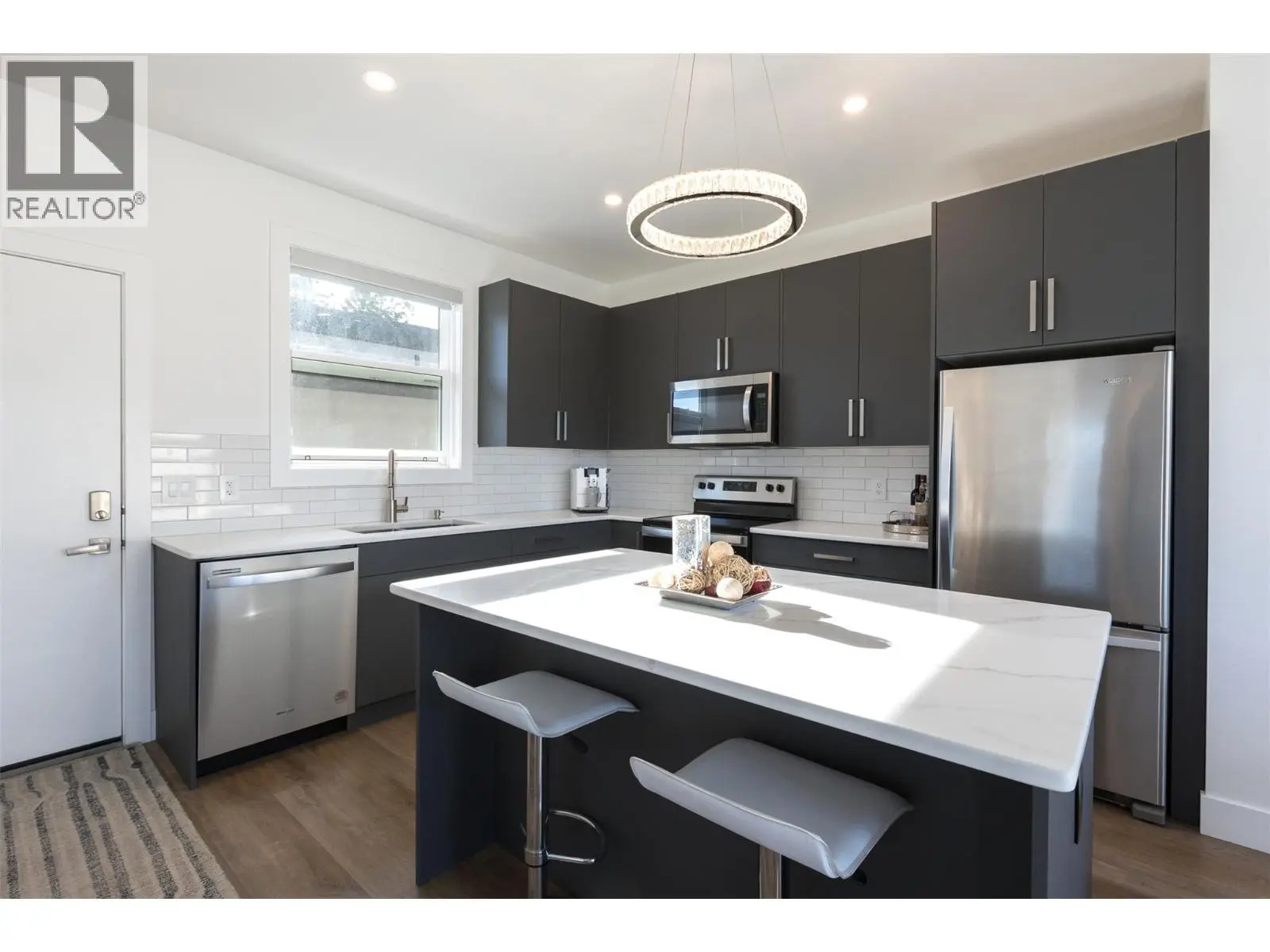 1584 Malbec Place. West Kelowna, British Columbia