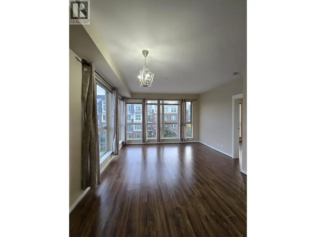 385 4133 Stolberg Street, Richmond