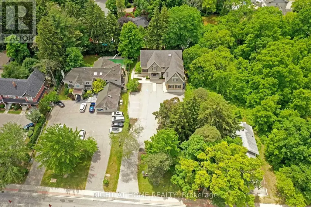 1440 Hurontario Street, Mississauga (Mineola)