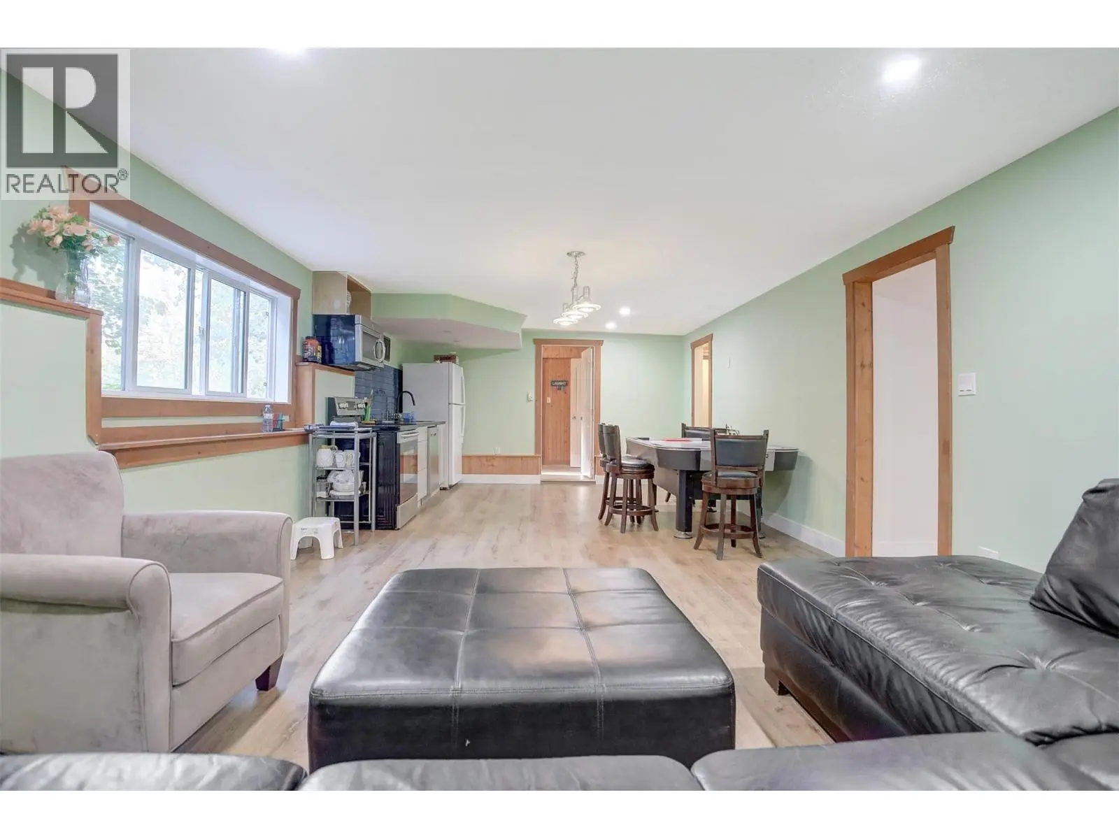 3525 Mckellar Road. West Kelowna, British Columbia