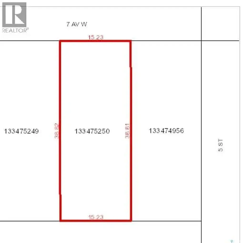 602 7th Avenue W, Nipawin