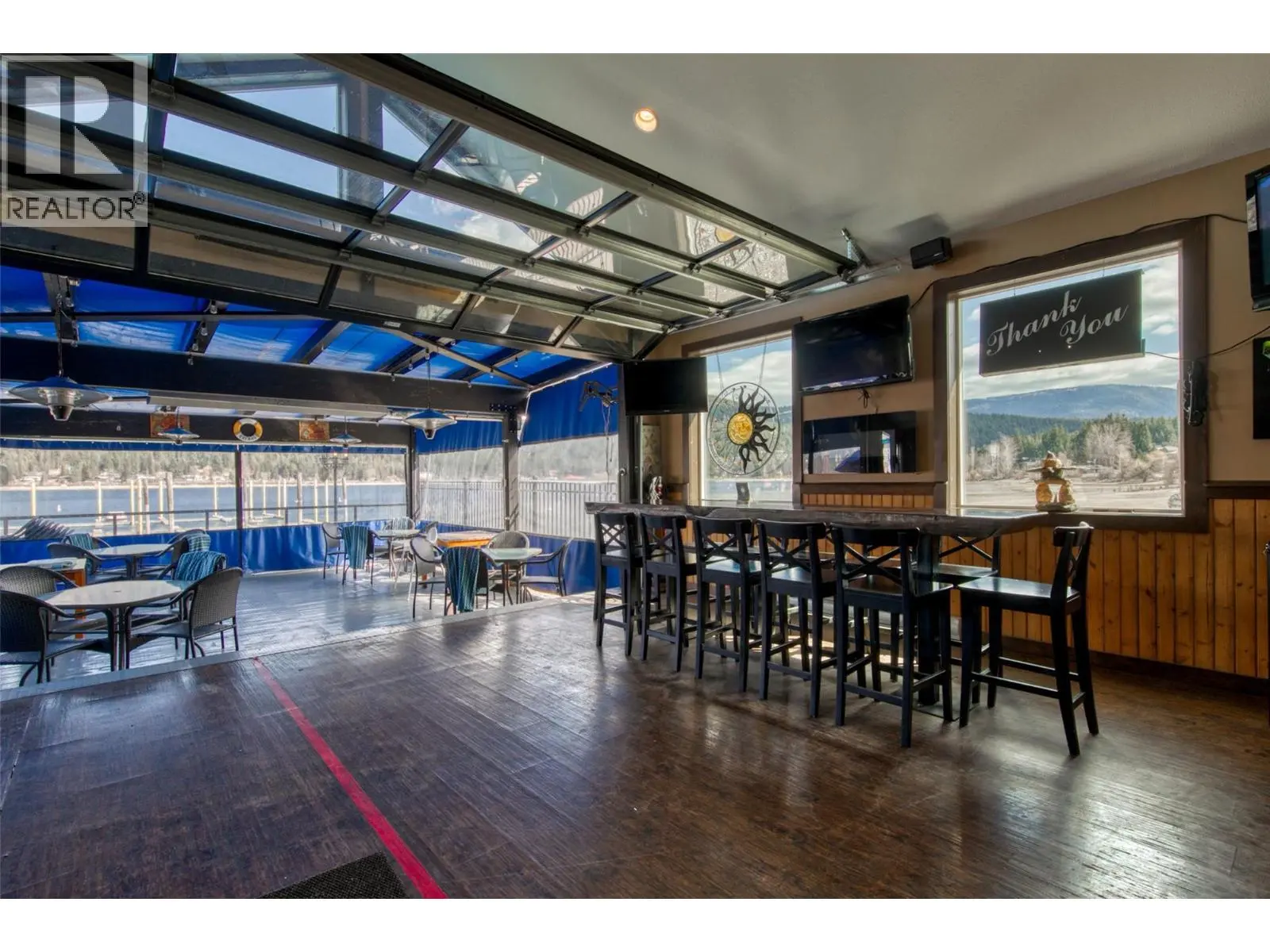 2886 Marine Drive. Blind Bay, British Columbia